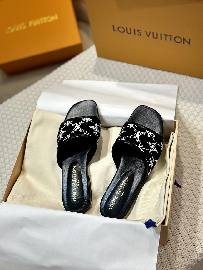 Louis Vuitton Neo Revival Flat Mule Black 1ACSEQ - 1