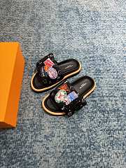 Louis Vuitton Pool Pillow Comfort Mule 01 - 5