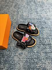 Louis Vuitton Pool Pillow Comfort Mule 01 - 2