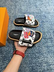 Louis Vuitton Pool Pillow Comfort Mule 02 - 4