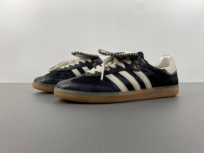 Adidas Samba Pony Tonal Wales Bonner Core Black IE0580 - 1