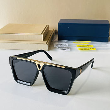 LV 1.1 Evidence Sunglasses Black Z1502E