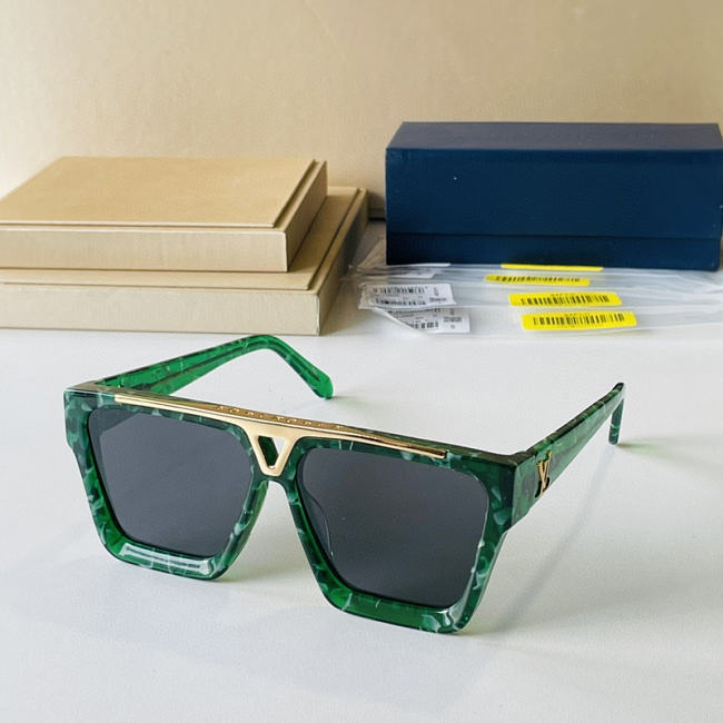 LV 1.1 Evidence Sunglasses Green Z1502E - 1