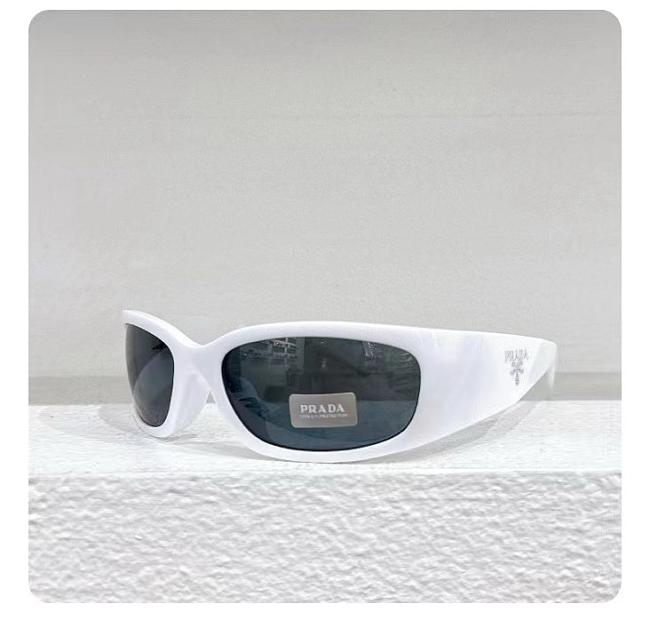 Prada Sunglasses No5 SPRA14 Size 60x18x145 - 1