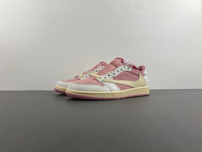 Air Jordan 1 Retro Low OG SP Travis Scott Pink DM7866-600 - 1
