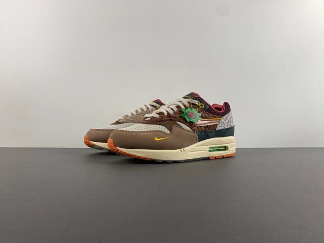 Nike Air Max 1 '87 Luxe University of Oregon PE HQ2639-100 - 1
