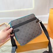 LV Trio Messenger Size 25 x 18.5 x 7 cm - 6