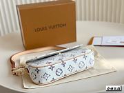 LV Wallet on Chain Ivy Size 23x12x4cm - 5