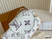 LV Wallet on Chain Ivy Size 23x12x4cm - 4