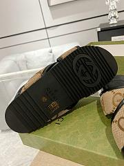 Gucci Men's Slide Sandal Beige - 6