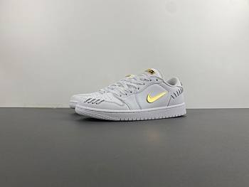 Air Jordan 1 Low Method of Make Sail Metallic Gold FN5032-100