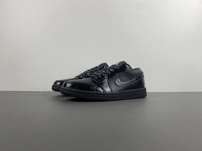 Air Jordan 1 Low SE Patent Elephant Black HJ7743-010 - 1