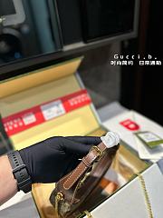 Gucci Half-Moon-Shaped Beige Size 22x5x12CM - 3