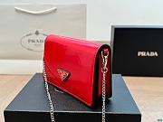 Prada Red Logo-Plaque Micro Leather 19x12x5cm - 3