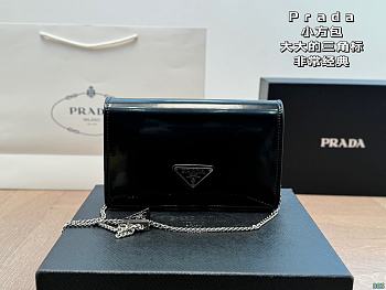 Prada Black Logo-Plaque Micro Leather 19x12x5cm
