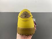 Air Jordan 1 Retro Low OG SP Travis Scott Beige Yellow DM7866-665 - 4