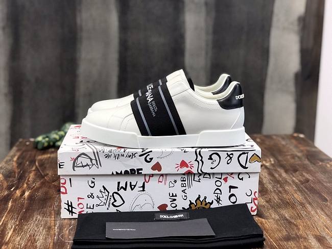 Dolce & Gabbana Sneakers Black White CNNY10180 - 1