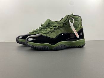 Air Jordan 11  Retro Hunter Green CT8012-300