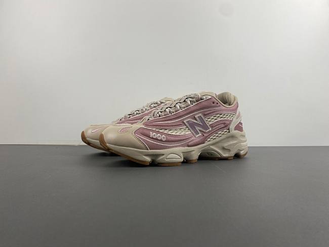 New Balance 1000 Joe Freshgoods When Things Were Pure Pink Mink M1000JG1 - 1
