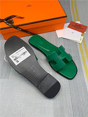 Hermes Oran Sandal Green Leather - 2