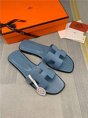 Hermes Oran Sandal Navy Leather - 3