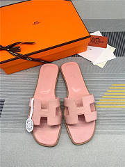 Hermes Oran Sandal Pink Calfskin - 1