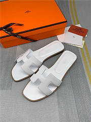 Hermes Oran Sandal White Leather - 3