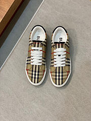 Burberry Sneaker 49DD - 2