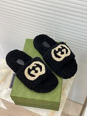Gucci Slides Fur Black - 6