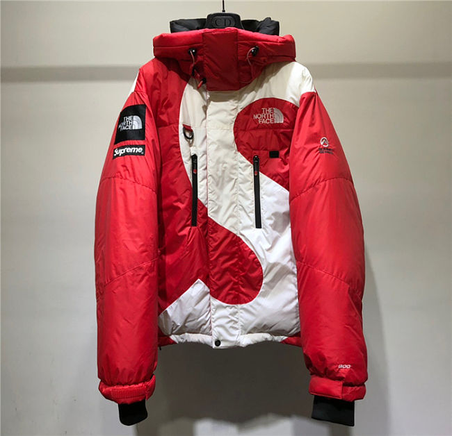 Supreme x The North Face 05 - 1