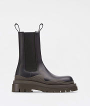 Bottega Veneta Tire Chelsea Boot Black Camping - 5