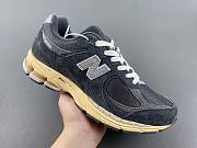 New Balance 2002R Black Dark Grey M2002RHO - 2