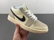 Air Jordan 1 Low SE Sanddrift Glacier Blue HQ3440-101 - 2
