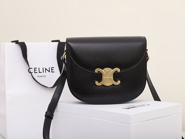 Celine Bag Black 110962 Size 18.5x16x6cm - 1