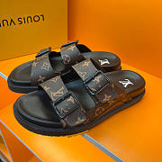 Louis Vuitton Slide Brown 01 - 4