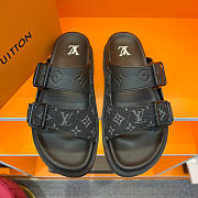 Louis Vuitton Slide Brown 02 - 3