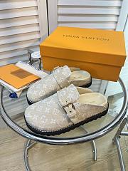 Louis Vuitton Cosy Flat Comfort Clog Cream 1AB3OQ - 5
