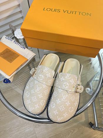 Louis Vuitton Cosy Flat Comfort Clog Cream 1AB3OQ