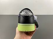 Air Jordan 1 Retro Low OG Black Raspberry HF0410-001 - 4