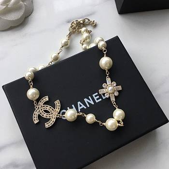 Chanel Necklace Gold Pearl 176