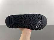UGG Tazz Slipper Black 1122553-BLK - 4