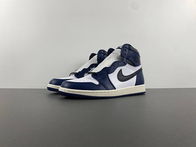Air Jordan 1 Retro High OG Midnight Navy DZ5485-401 - 1