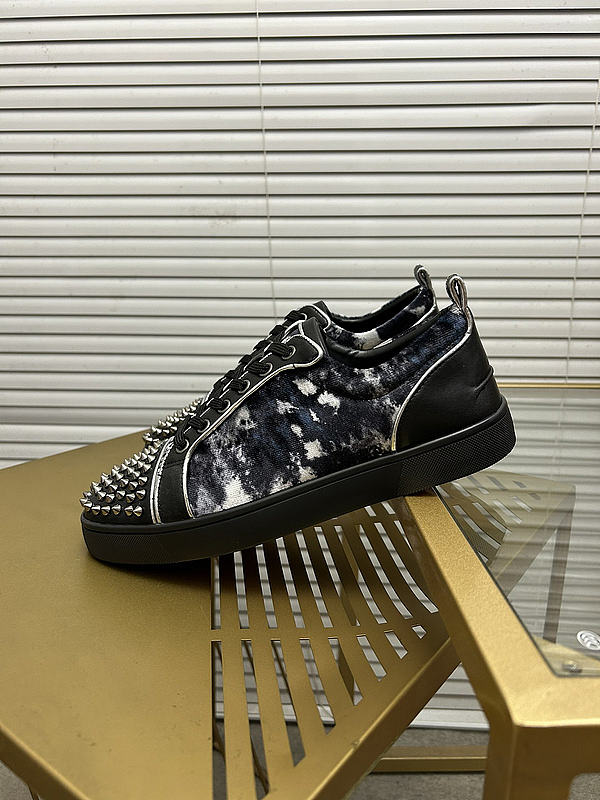 Christian Louboutin Sneaker Louis Spikes Junior 032#326 - 1
