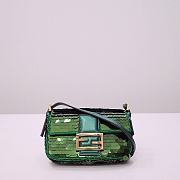 Fendi Baguette Bag Green 6348 Size 19.5x5x11cm - 2