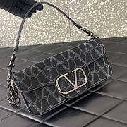 Valentino Garavani Black Bag Size 27x13x6cm - 6