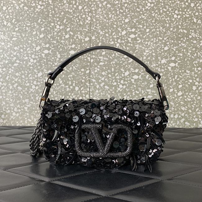 Valentino Garavani Mini Loco 3D Black Size 19x10.5x5cm - 1