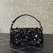 Valentino Garavani Mini Loco 3D Black Size 19x10.5x5cm - 3