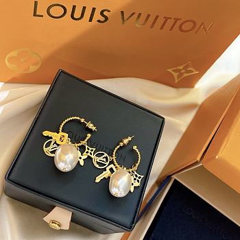 Louis Vuitton Earrings Gold 49