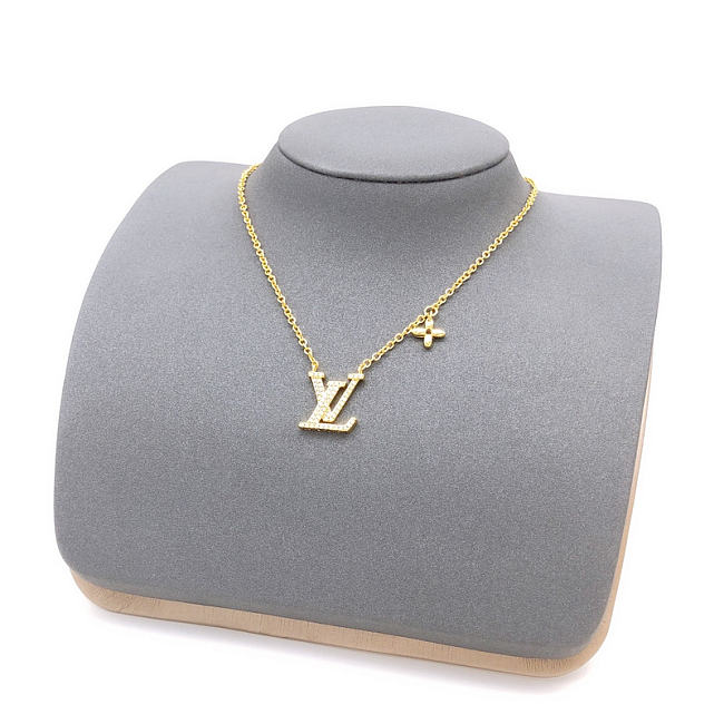 Louis Vuitton Necklace Gold 046#307 - 1