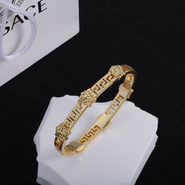 Versace Bracelet Gold 91 - 1